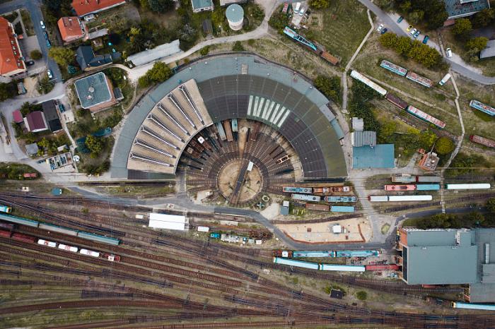 深圳栋杰联合物流有限公司 深圳栋杰联合物流有限公司