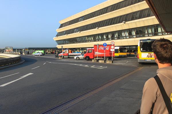 深圳市中泉物流有限公司