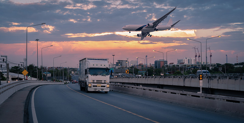 广州雄启物流有限公司