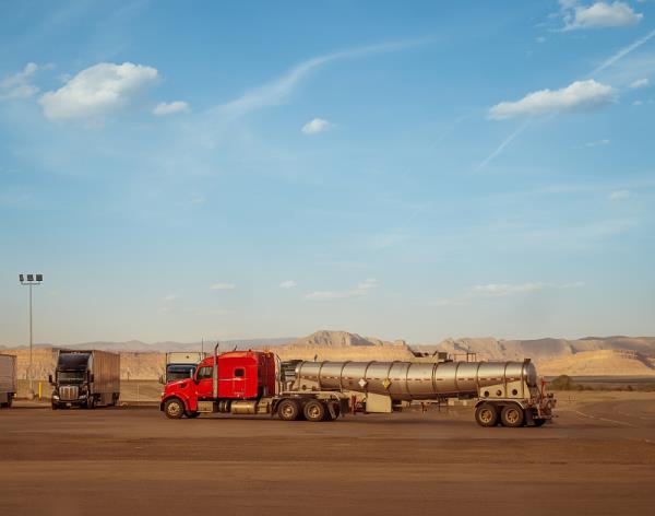 钦州市宏飞物流有限公司