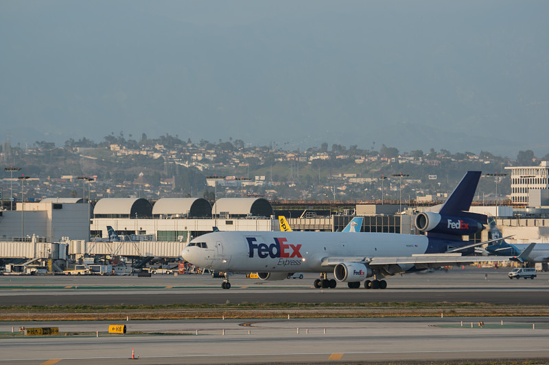 佛山市诚达物流有限公司 佛山市诚达物流有限公司