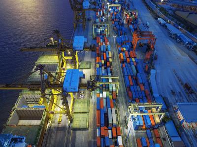 陆川县运峰物流有限公司