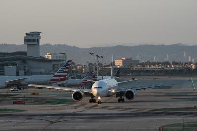 深圳市人和物流有限公司