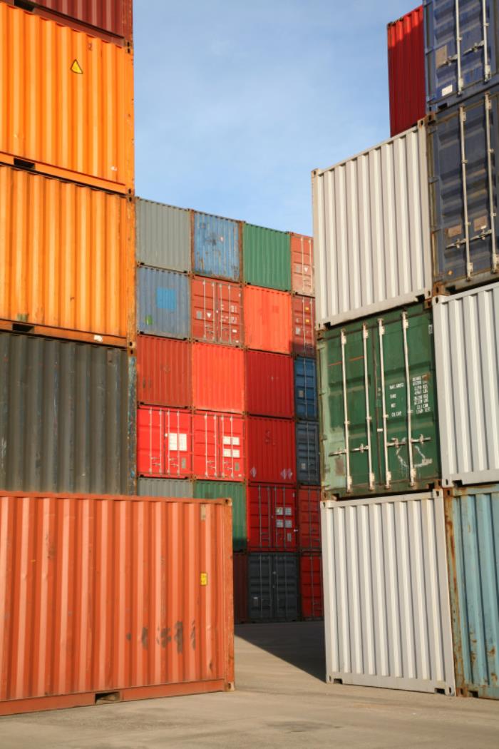 青岛国际货代公司化解物流痛点，开启贸易新机遇