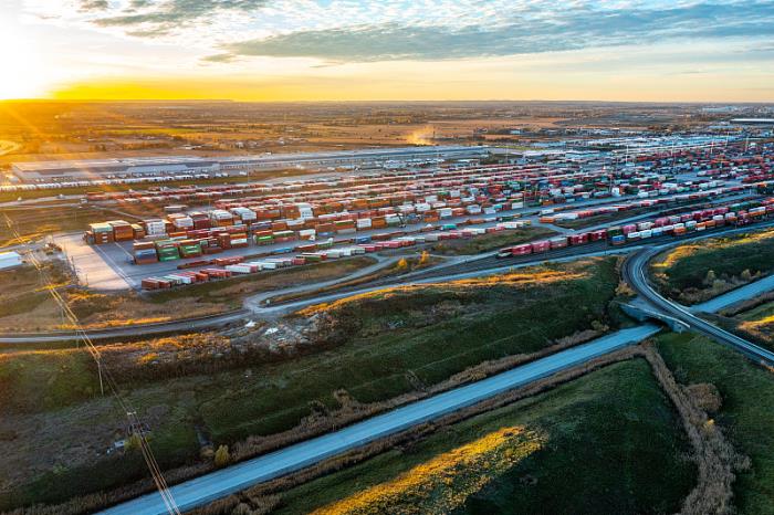 未来发展趋势青岛国际物流业的新机遇与挑战 未来发展趋势青岛国际物流业的新机遇与挑战