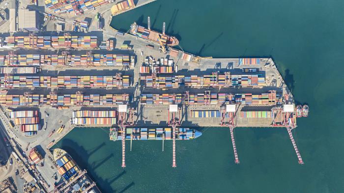 海运拼箱还是整柜？FBA物流成本分析