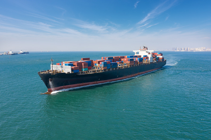 中国到美国国际物流怎样选、多久到哪个更划算