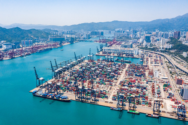 从邮局寄包裹到美国多少钱一公斤（2026价格与方案详解）