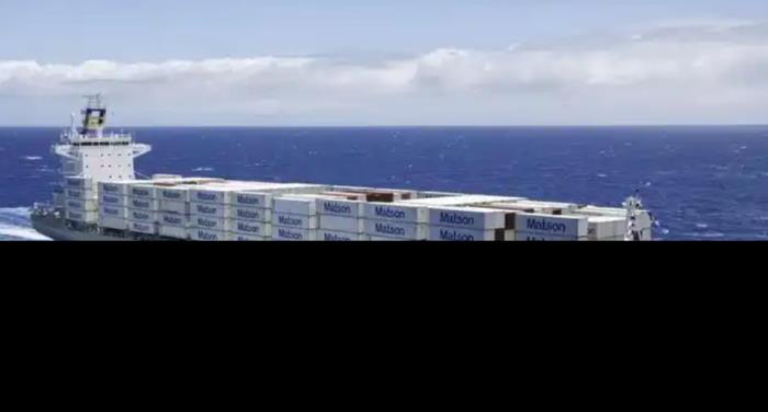 超重的货物该如何处理才能避免额外费用和安全问题？（国际物流运输注意事项）