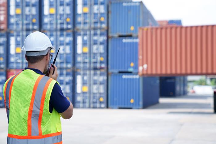 发国际件为什么要找货代而非直接找国际四大快递