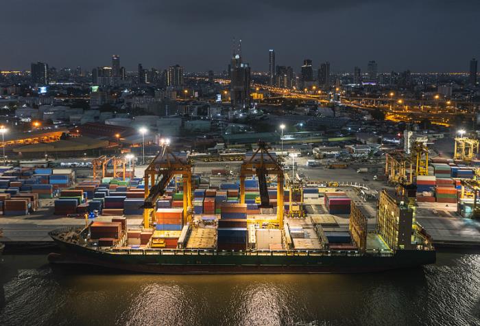 国际物流清关流程中，如何保证文件的完整性和准确性？（国际物流干货知识分享）