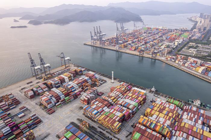 大连国际货代物流效率与服务质量双提升