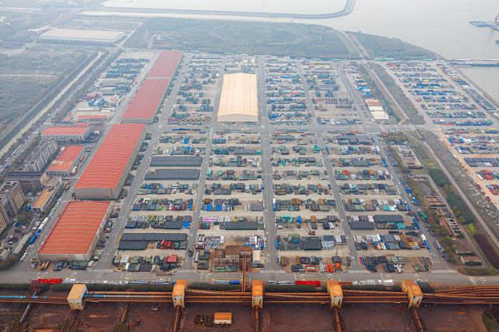 医药产品空运包装标准及冷链运输指南