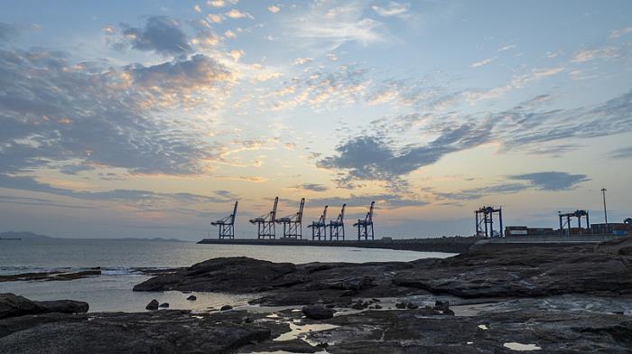 国际包裹空运邮寄费用多少（国际空运干货知识分享）