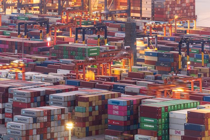 寄美国快递哪个公司又快又便宜？