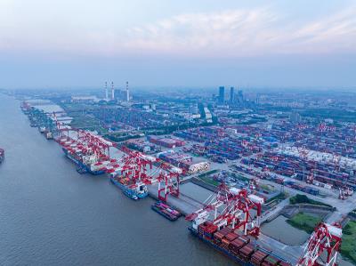 找颂唯物流海运家具到美国就那么简单