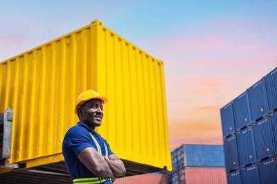 一外籍集装箱船重大安全缺陷，滞留！