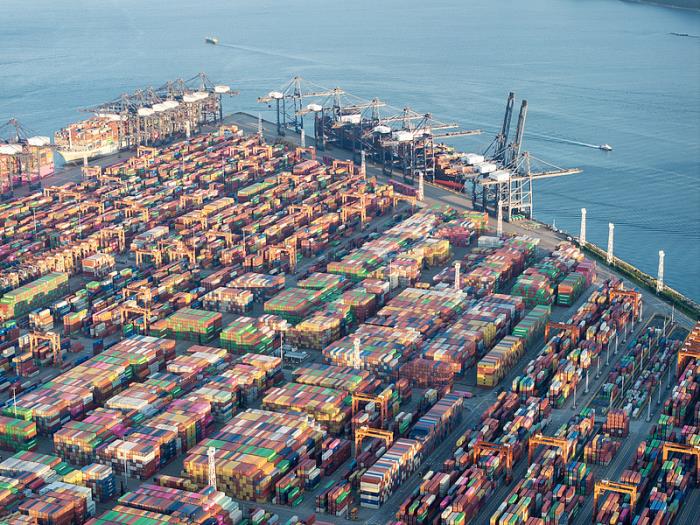 多地上线低空飞行服务平台 低空经济发展按下“加速键 多地上线低空飞行服务平台 低空经济发展按下“加速键