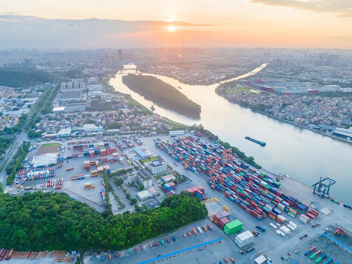 英媒：IMF官员敦促美国削减赤字