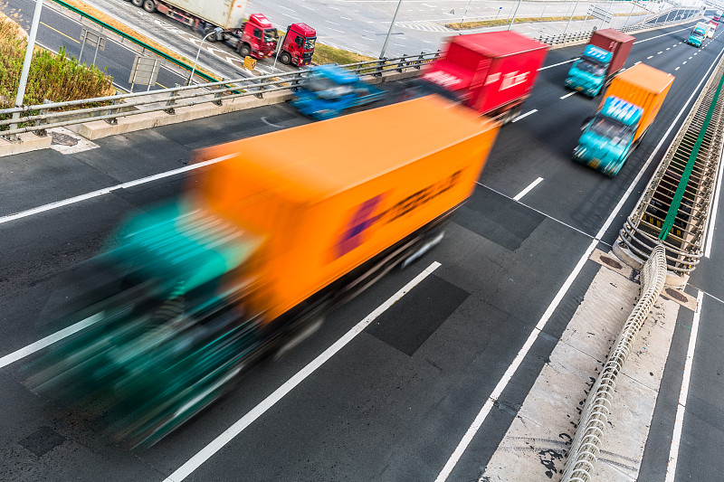 为什么移民到国外了，家具还需要从国内买