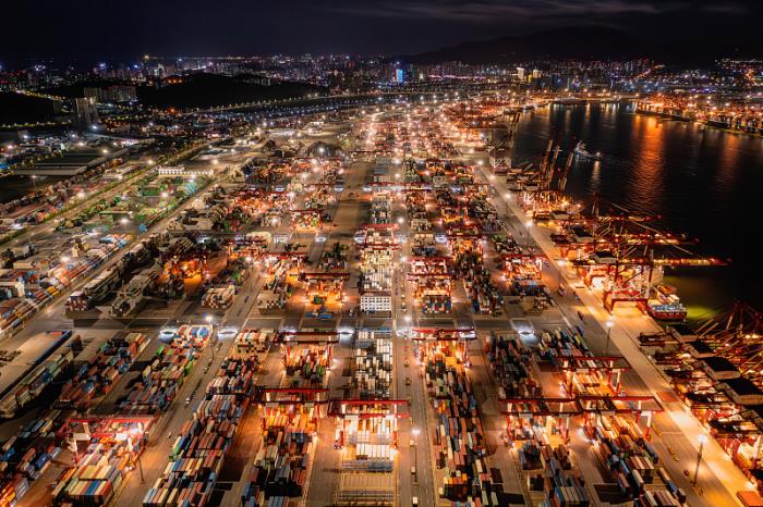 损失不小！船长、大副、二副遭起诉！