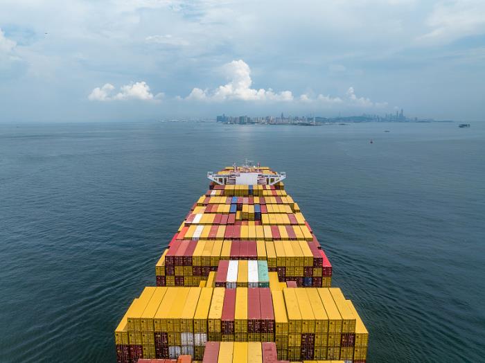 苏伊士运河“喊话”马士基！