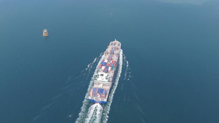 连云港港口副董事长王新文、董事吴治明辞职