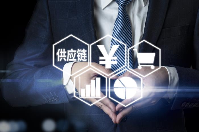 突发！又一国际海运集装箱船起火