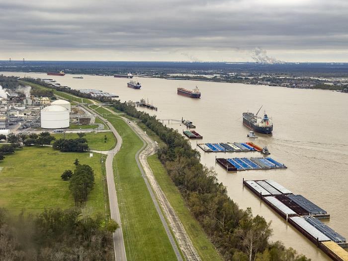 针对美国征收港口费，东方海外表态