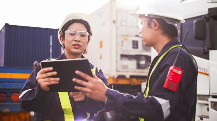 美元指数延续反弹，推动美元兑日元继续走高，等待向上突破