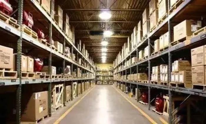 美国亚马逊公布旺季最晚入仓时间,并更新自动移除陈旧库存新政策