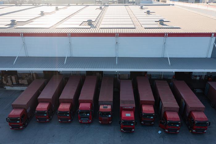 三艘货轮将装载美国大豆和高粱运往中国