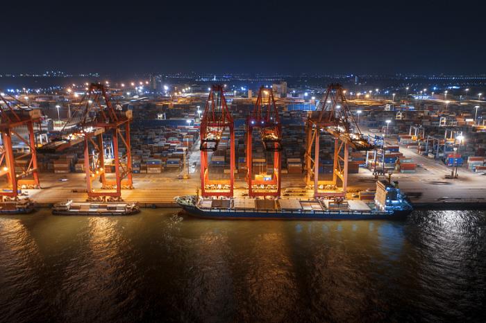 美国财长贝森特：美联储可能在9月或更早降息