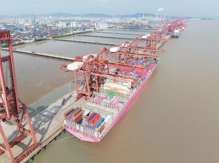 新疆顺丰打造全国首个“全能机场服务网点”