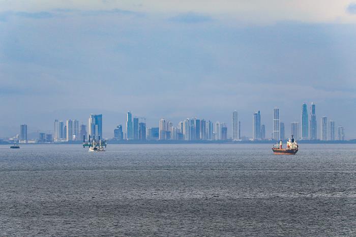 快递最新战报：顺丰增速领跑，申通再超韵达