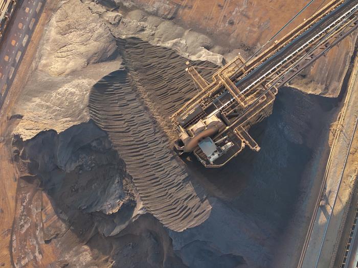 “动荡”市况下,赫伯罗特上半年营收105.9亿美元 “动荡”市况下,赫伯罗特上半年营收105.9亿美元