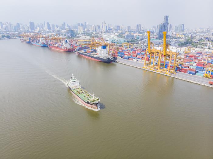 首只船舶ETF,即将启航 首只船舶ETF,即将启航