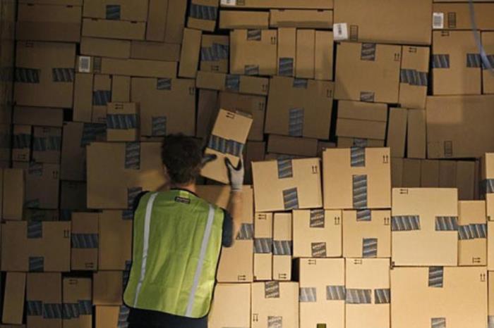 亚马逊将在年底旺季增加FBA库容，美亚上个月宠物用品收入同比增长20.7%