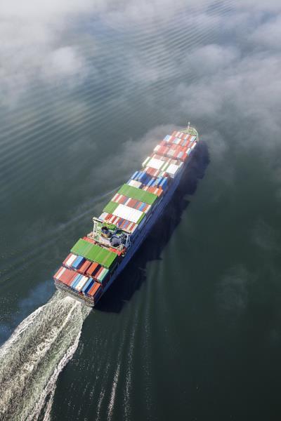 2025年业绩韧性增长 锦江航运“小步快跑”