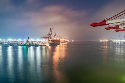 “森拉克”减弱为强台风级