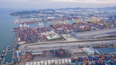 船王遭索赔约10亿美元