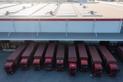 三艘货轮将装载美国大豆和高粱运往中国