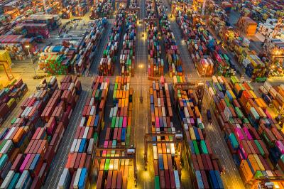 两百万桶伊拉克原油，通过霍尔木兹海峡