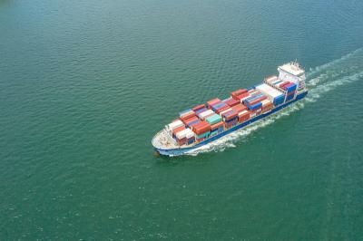 首次！日本油轮成功通过霍尔木兹海峡