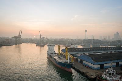 另类扩张？MSC悄悄买下油轮、码头，还要买航空