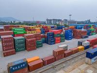 五金工具借助福建厦门国际快递运抵意大利热那亚