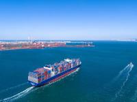 扩张船队！K LINE接收LNG燃料汽车运输船