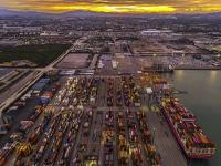 四川绵阳到波兰华沙客机腹舱带货