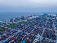 招商南油：前三季度净利降逾四成