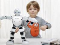 熊小子机器人教育——致力于为4~16岁青少年提供科技启蒙